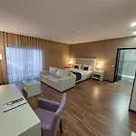 Monte Lírio 4*