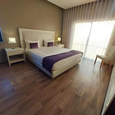 Monte Lírio 4* Espinho (Aveiro)