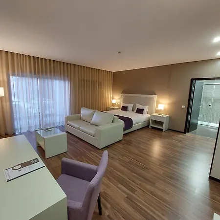 Monte Lírio 4*