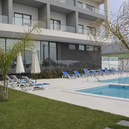 Monte Lírio Hotel