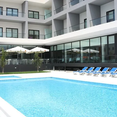 Monte Lirio Hotel 4*